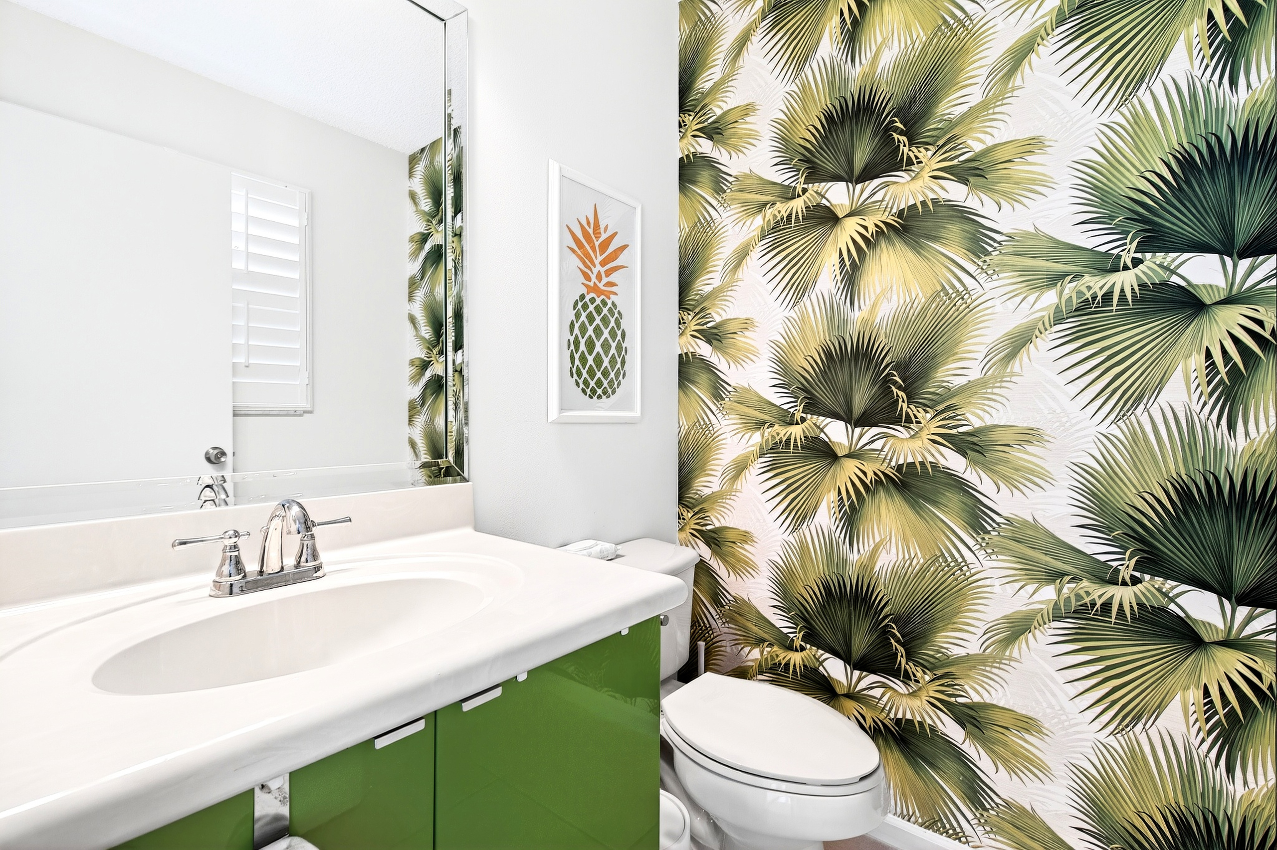 Wellington real estate photographer  powder room